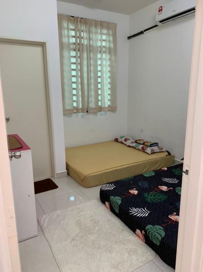 Hadeerna Homestay - Double Storey Terrace Chemor Εξωτερικό φωτογραφία